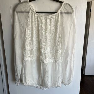 Beautiful white long sleeve top